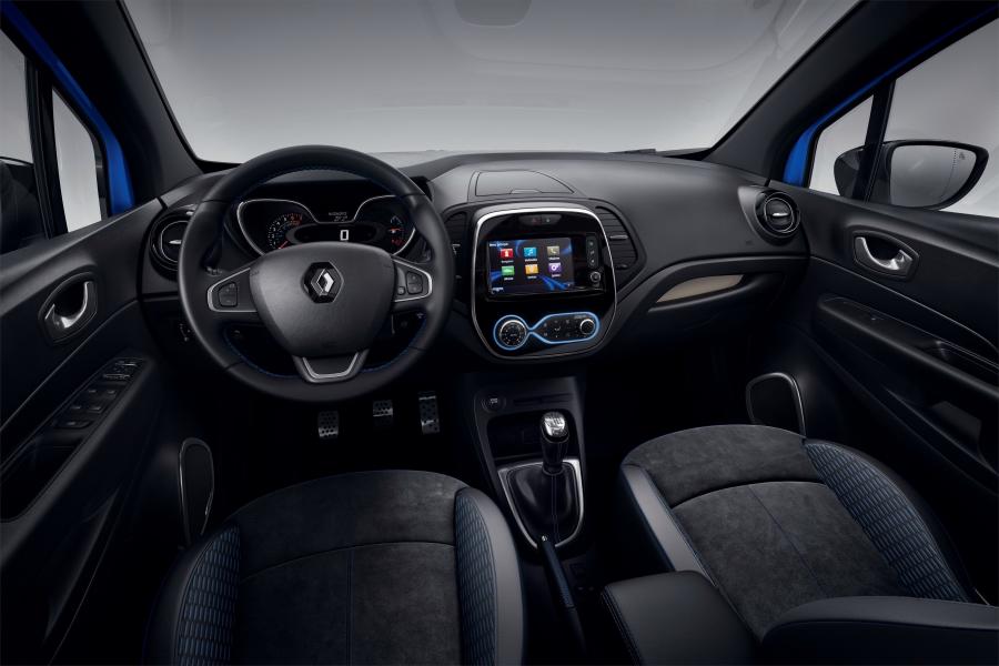 Торпедо Renault Captur S-Edition 2018 года  (фото 4 из 8)